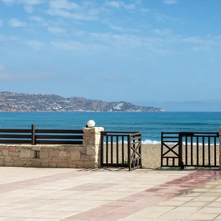 Апартаменты Seaside Escape - Steps To The - Dionysiasea Apts 1 Gazi
